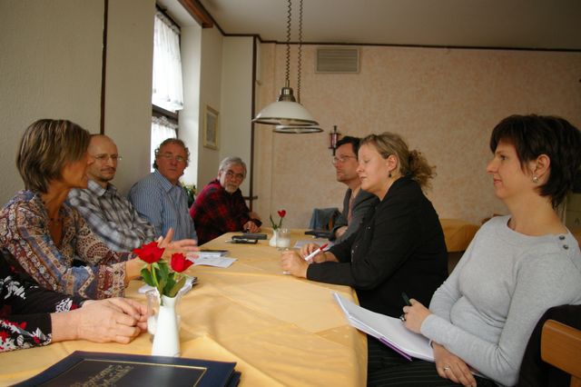 Verwaltung und Gemeinderat entscheiden – der Gesamtelternbeirat vertritt die Kinder und Eltern