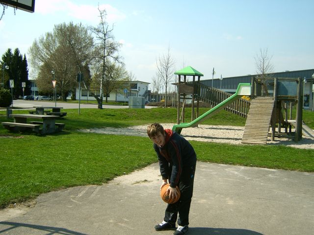 Blaumilchkanal  und Spielgeräte