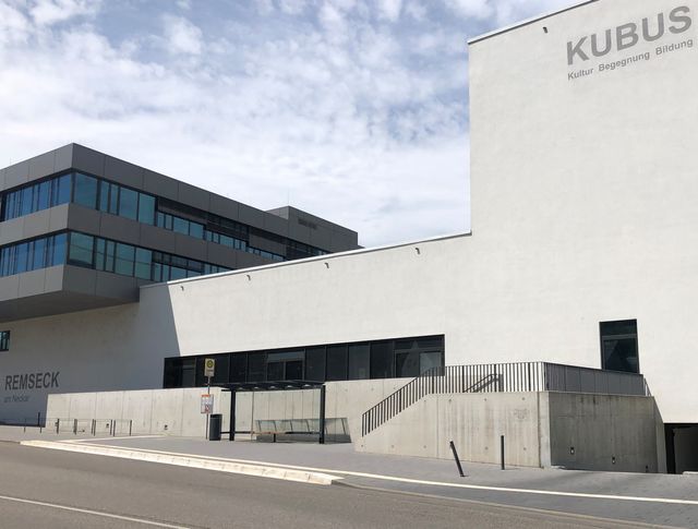 Klimaanpassung: Mit der Begrünung des Rathauses die Temperatur senken