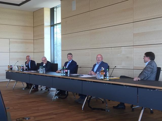 Fachgespräch über Mobilität und Verkehr mit Verkehrsminister Winne Hermann im Rathaus