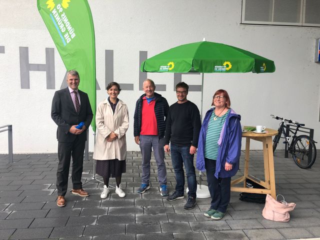 Sandra Detzer auf dem Remsecker Wochenmarkt