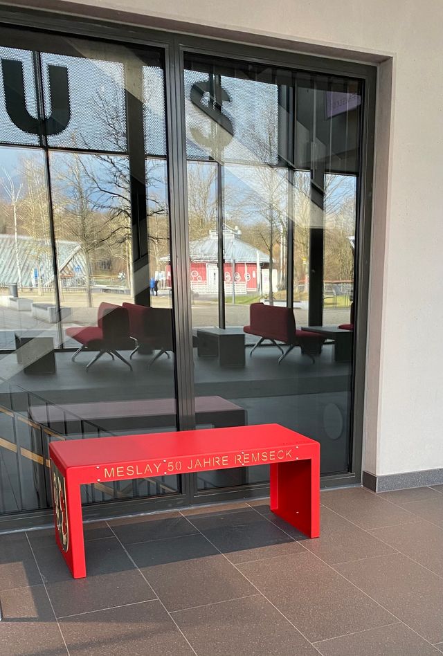 Freundschaftsbank im Rathaus