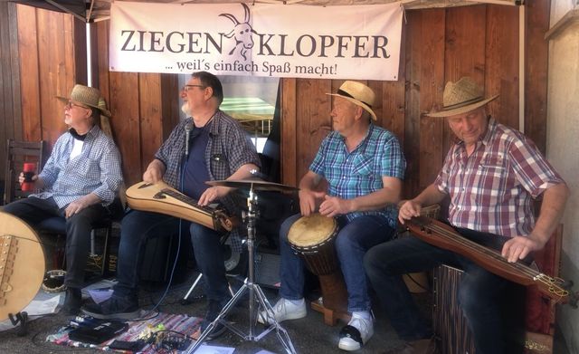 Tolle 1. Mai-Hocketse